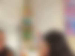 Live cam show with realbreesky - Threesome on sexytreat.net