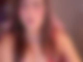Live cam show with Sarah-Greey - Average on Camsoda