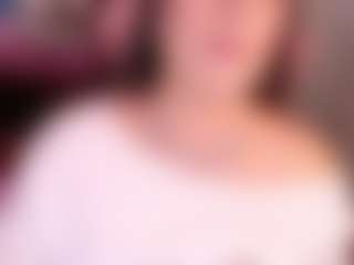 Live cam show with Sarah-Greey - Normal on Camsoda