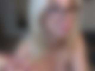 Sarahcamsx's Live Sex Cam Show