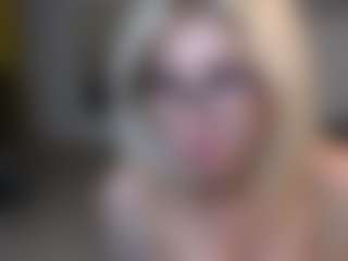 Sarahcamsx's Live Sex Cam Show