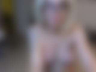 Sarahcamsx's Live Sex Cam Show
