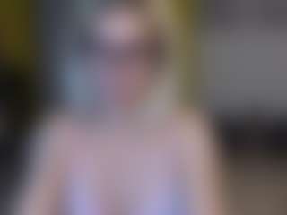 Sarahcamsx's Live Sex Cam Show