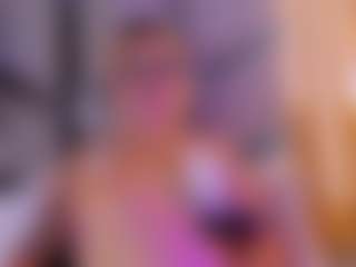 Live cam show with ScarlettRose-1 - Amateur on Camming Site