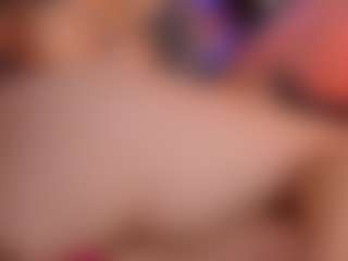 Live cam show with ScarlettRose-1 - Green Eyes on Lustler