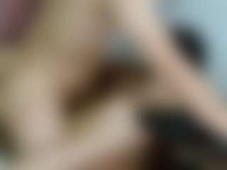 Live cam show with slendyclub - Bedroom on liverealitysex.com