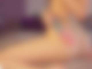 sofi-loveEmi's Live Sex Cam Show