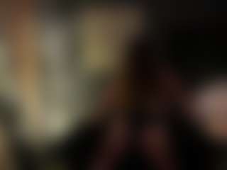 SuzySKy's Live Sex Cam Show