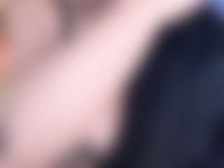 Live cam show with veroniica-hill - Nipple Piercings on https://playwithruby.com