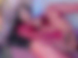 Live cam show with veroniica-hill - Facial on Camsoda