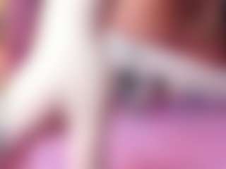 Live cam show with veroniica-hill - Nipple Piercings on madthumbs