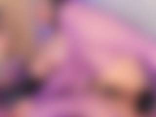Live cam show with veroniica-hill - Striptease on livesuperchat.net