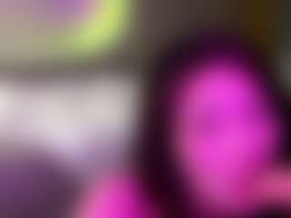 Live cam show with veryhotasiangirl - Granny BBW on AdultVida.com