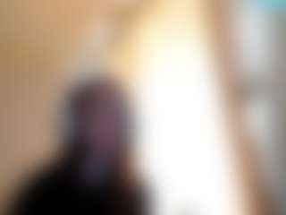 YongLeszczynski's Live Sex Cam Show
