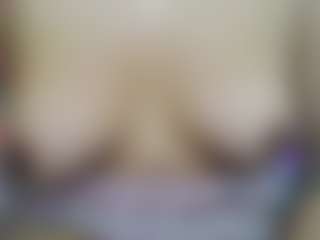 Ailyn-Ch1's Live Sex Cam Show