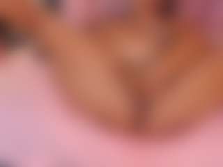 Live cam show with aisha-moore - College on chickslive.net