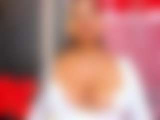 aisha-moore's Live Sex Cam Show