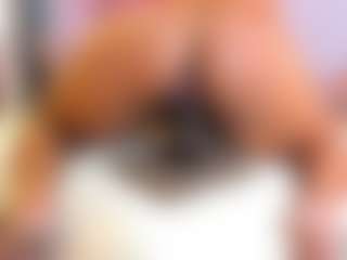 aisha-moore's Live Sex Cam Show