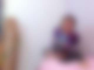 aisha-moore's Live Sex Cam Show