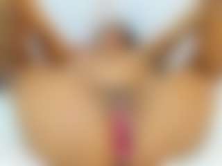 aisha-moore's Live Sex Cam Show