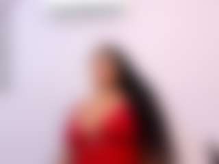 Live cam show with aisha-moore - Striptease on Gym Cam Girls