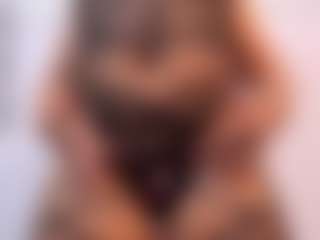 aisha-moore's Live Sex Cam Show