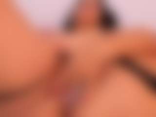 Live cam show with aisha-moore - Erotic Dance on WildCum