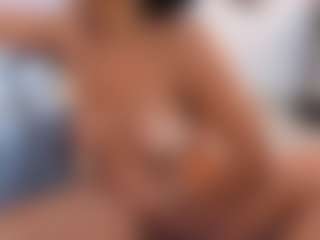 aisha-moore's Live Sex Cam Show