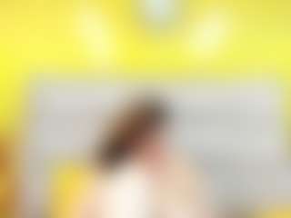 Live cam show with BellaMystic - Brown Hair on Camsoda