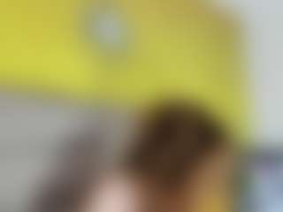 Live cam show with BellaMystic - Drinking on Free Soda