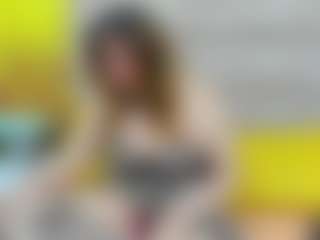 Live cam show with BellaMystic - Bedroom Mature on Camsoda