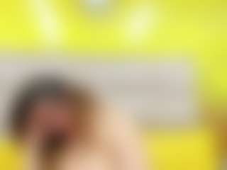 Live cam show with BellaMystic - Granny on Uber Horny