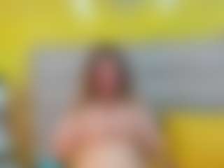 Live cam show with BellaMystic - Big Tits on Strip Flash - Live Sex Shows