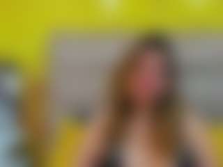 BellaMystic MILF webcam performer live streaming