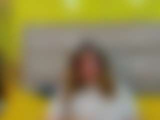 Live cam show with BellaMystic - Dirty Talk on madthumbs