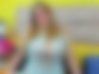 BellaMystic MILF webcam performer live streaming
