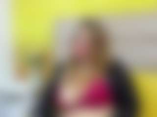Live cam show with BellaMystic - Full Nudity on liverealitysex.com