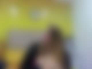Live cam show with BellaMystic - Brown Eyes on Gym Cam Girls