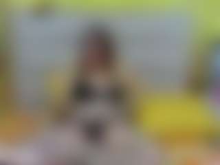 Live cam show with BellaMystic - Shaved Pussy Mature on live.xbliss.ai