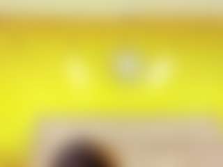 Show en direct avec BellaMystic - Curvy MILF sur Camsoda