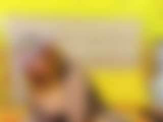 Live cam show with BellaMystic - Fingering on Camsoda