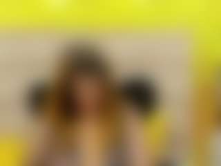 BellaMystic MILF webcam performer live streaming