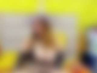 Live cam show with BellaMystic - Erotic Dance on Dare Cams