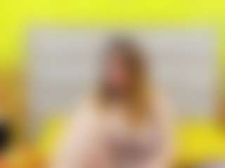 Live cam show with BellaMystic - Fingering on Camsoda