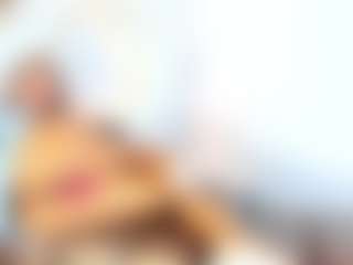 Canela's Live Sex Cam Show