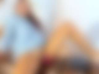 Canela's Live Sex Cam Show