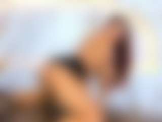 Canela's Live Sex Cam Show