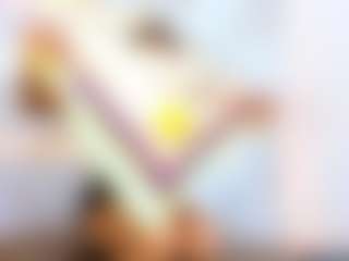 Canela's Live Sex Cam Show