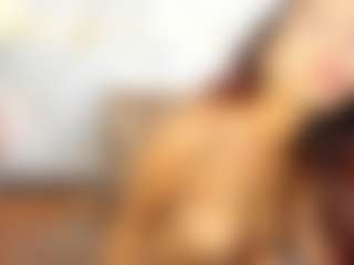 Canela's Live Sex Cam Show