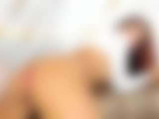 Canela's Live Sex Cam Show